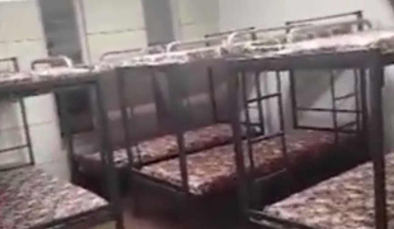اعتراض دانشجویان دانشگاه محقق اردبیلی؛ اتاق‌های ۲۰ نفره در خوابگاه ۵۰۰