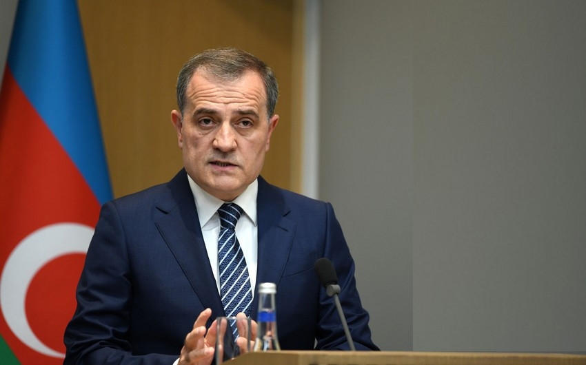 Ceyhun Bayramov: Azərbaycan heç vaxt milli maraqlara zidd aralıq həll variantlarını qəbul etməyib