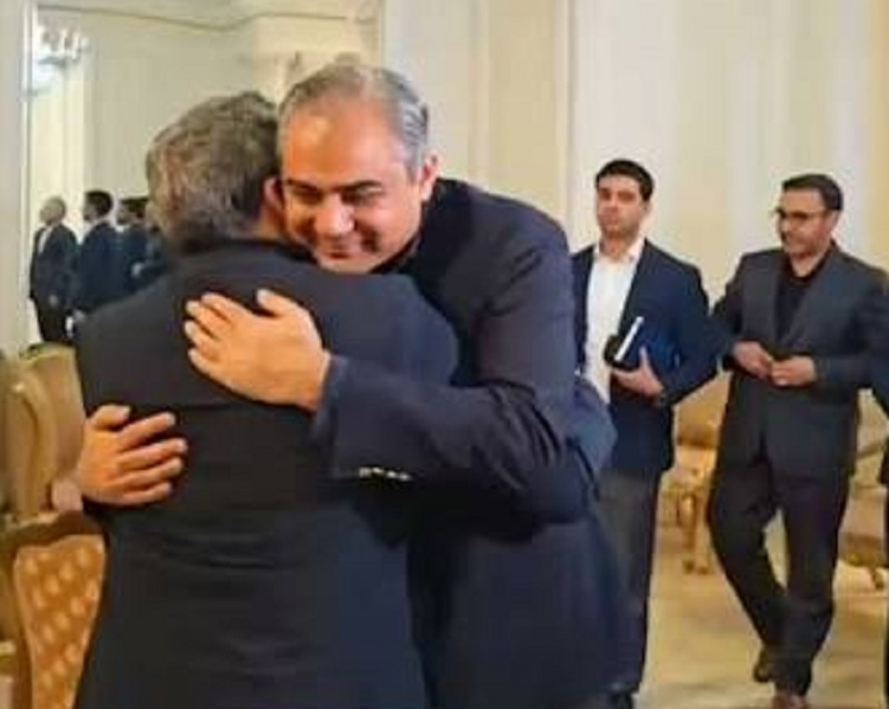 Pakistan daxili işlər nazir Abbas Araqçı ilə görüşdü