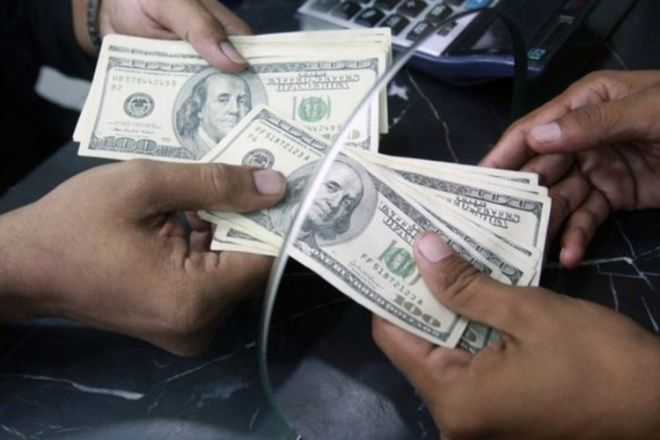 بازگشت دلار به کانال ۱۷۰ هزار تومان