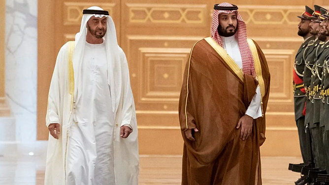 عربستان و امارات استفاده از حریم هوایی خود برای حمله به ایران را رد کردند