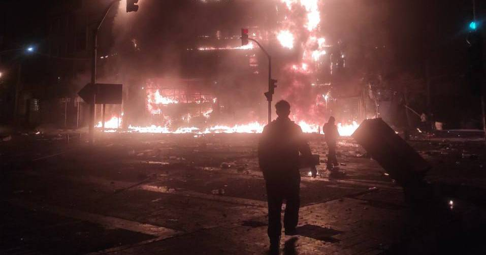 Parlamentin milli təhlükəsizlik məsələləri üzrə komitəsinin rəhbəri Bəsic və polis məntəqələri yaxınlığında ölüm hallarını təsdiqləyib