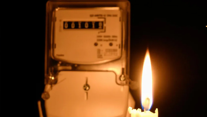 Tehranda xəbərdarlıq edilmədən elektrik kəsildi; kəsintilər digər şəhərlərə də yayılıb