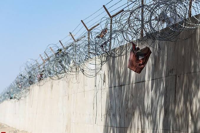 قالیباف: مرزهای شرقی دیوار کشی میشود