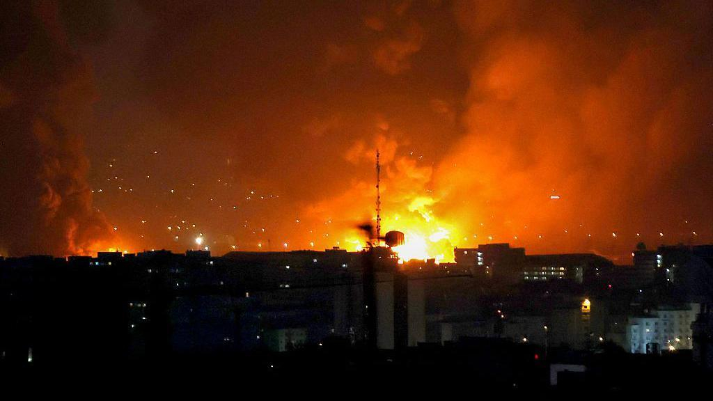 IDF: Son 24 saatda İranın 400 hədəfinə zərbə endirilib