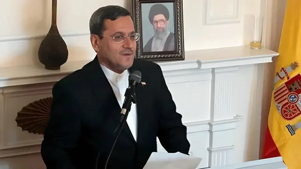 İranlı deputat medianı valyuta və qızıl qiymətləri ilə bağlı xəbərləri tirajlamamağa çağırıb