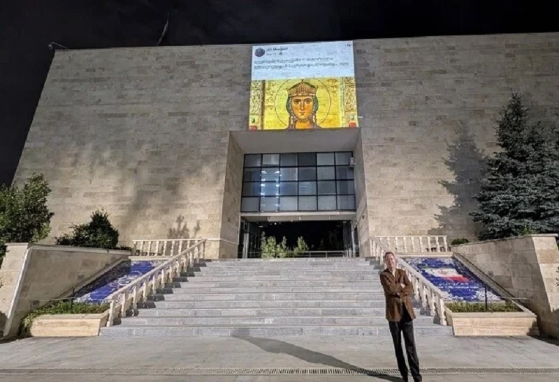Millət vəkilləri İran səfirinin paylaşımına etiraz etdilər