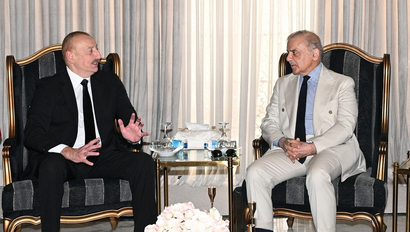 گفت‌وگوی شهباز شریف و الهام علی‌اف