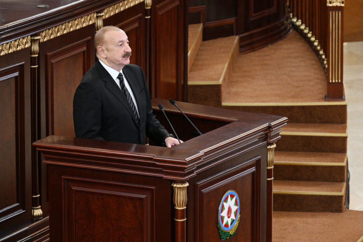 Azərbaycan Prezidenti: Bizim dilimiz çox zəngindir və xarici kəlmələrə ehtiyac da yoxdur