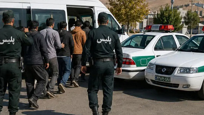 بازداشت ۲۲ مهاجر غیرقانونی در بستان‌آباد