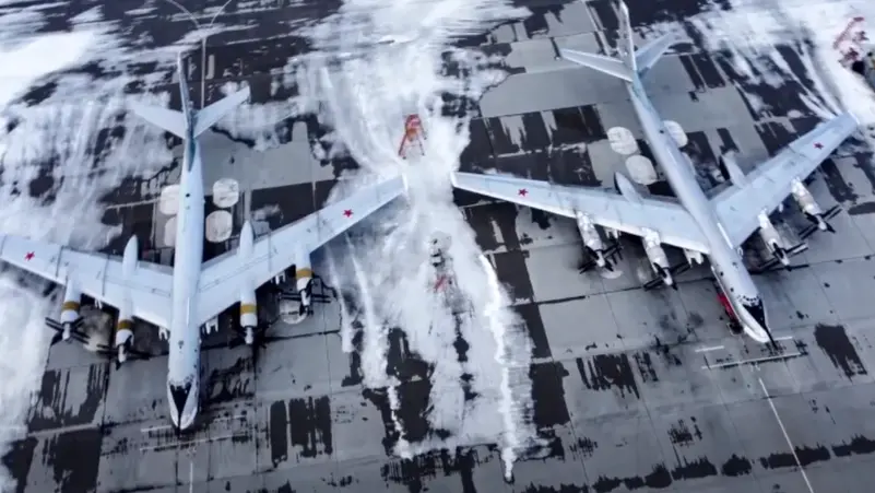 حمله اوکراین به پایگاه جنگنده‌های هسته‌ای روسیه