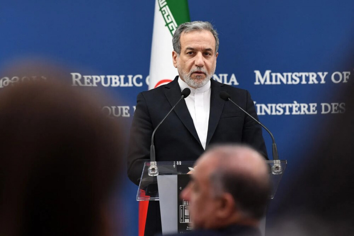 Araqçi Trampın iranlı etirazçılara dəstək bəyanatlarını “düşünülməmiş və təhlükəli” kimi qiymətləndirib