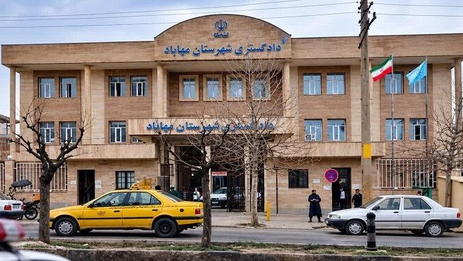 تیراندازی مقابل دادگستری مهاباد؛ یک کشته و چهار زخمی