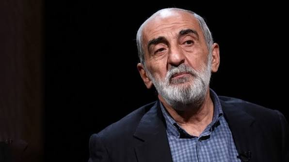 İranda sərt xətt tərəfdarı olan qəzet məcburi hicab qanununun icrasını tələb edib