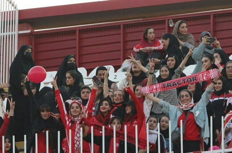 Female fans are now allowed to enter the Tabriz stadium