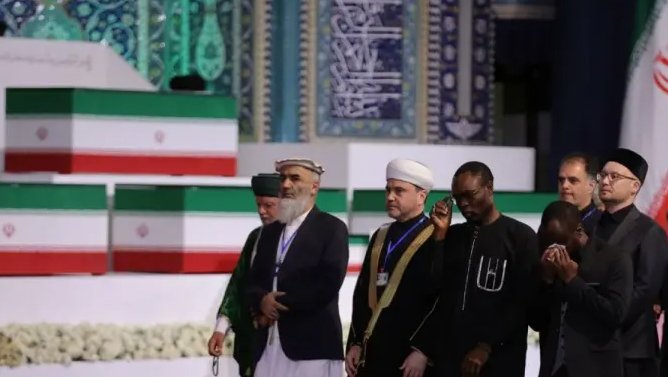چه کشورهایی در مراسم تشییع علی خامنه‌ای حاضر شدند؟