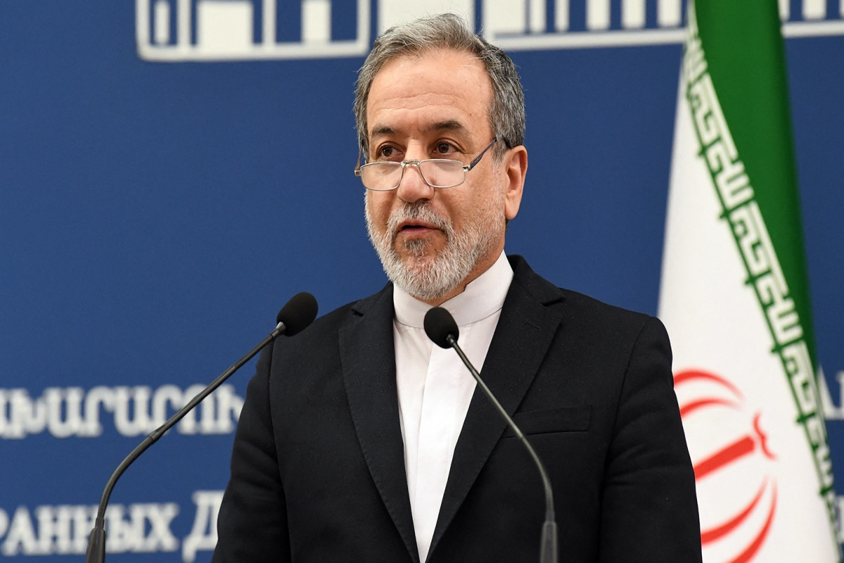 İran XİN rəhbəri: Qonşularımız sanksiyalar şəraitində tənəffüs yolumuzu açır