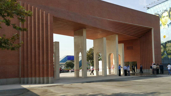 بیش از هزار دانشجوی شریف خواستار پایان فضای امنیتی در دانشگاه شدند