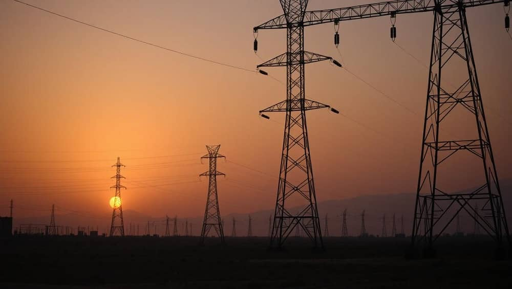 İran Enerji İxracatçısından İdxalçısına Çevrilir