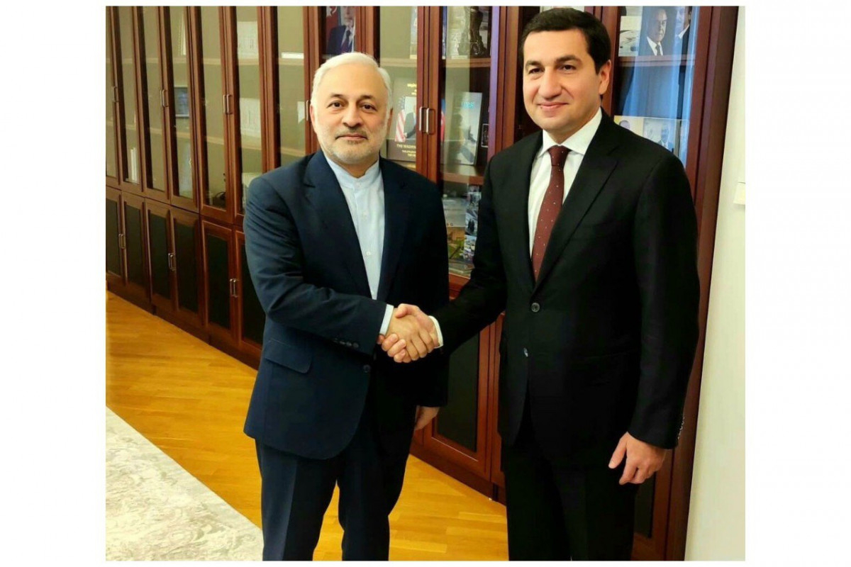 Hikmət Hacıyev İran XİN rəhbərinin müavini ilə regional məsələləri müzakirə edib
