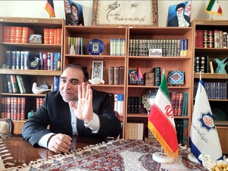 İran Ermənistandakı mədəniyyət attaşesi: Erməmistnada fars dilinin inkişafına çalışırıq