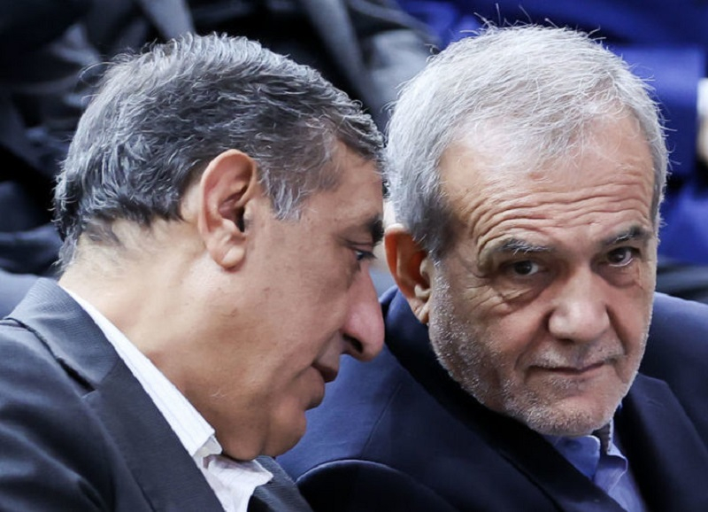 Yenidən Pezeşkianın istefa xəbəri yayıldı- Müavini açıqlama verdi