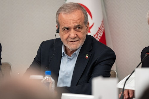 پزشکیان: از مقطعی به بعد اعتراضات به «پروژه براندازی» تبدیل شد