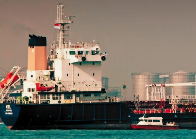 Hindistan İran tankerlərini müsadirə edib
