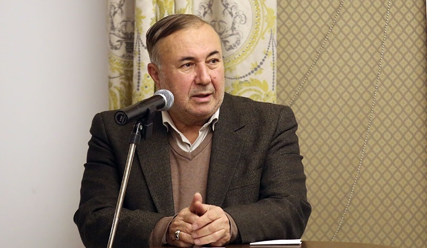 نماینده تبریز: در حالی که مس کرمان در ۱۶ رشته تیم‌داری می‌کند، واگذاری تیم «مس سونگون» ظلم در حقِ مردم آذربایجان است