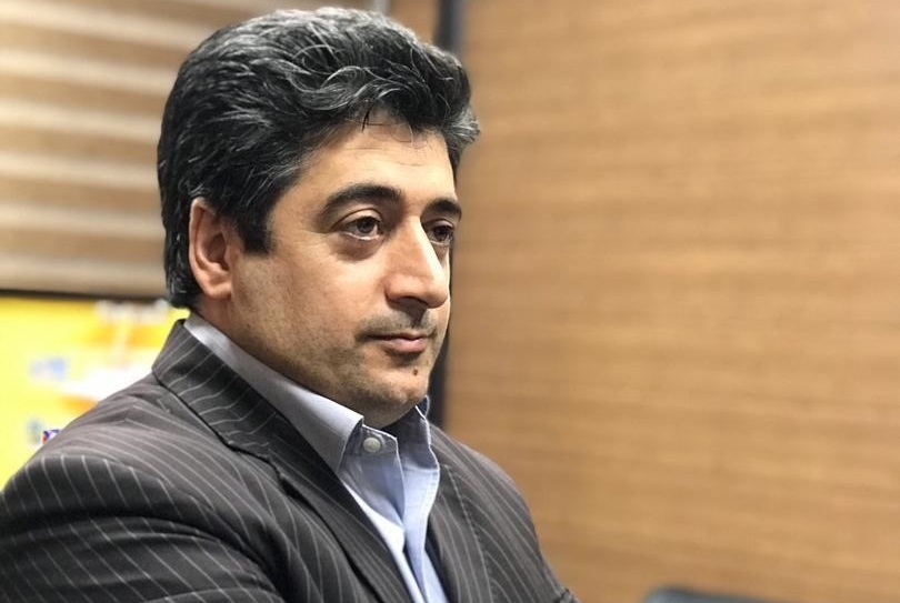 بازداشت «طاهر نقوی» وکیل آذربایجانی در کرج؛ ضبط گوشی همراه «کرامت روح نواز»