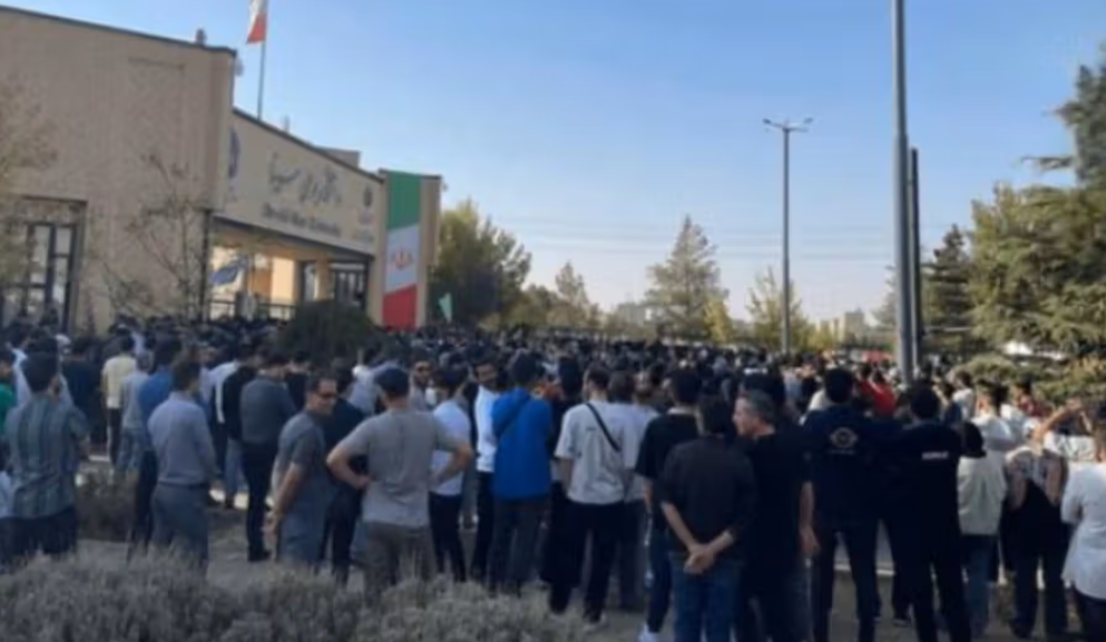 ۶ دانشجوی بازداشتی در اعتراضات همدان، پس از یک ماه با وثیقه آزاد شدند