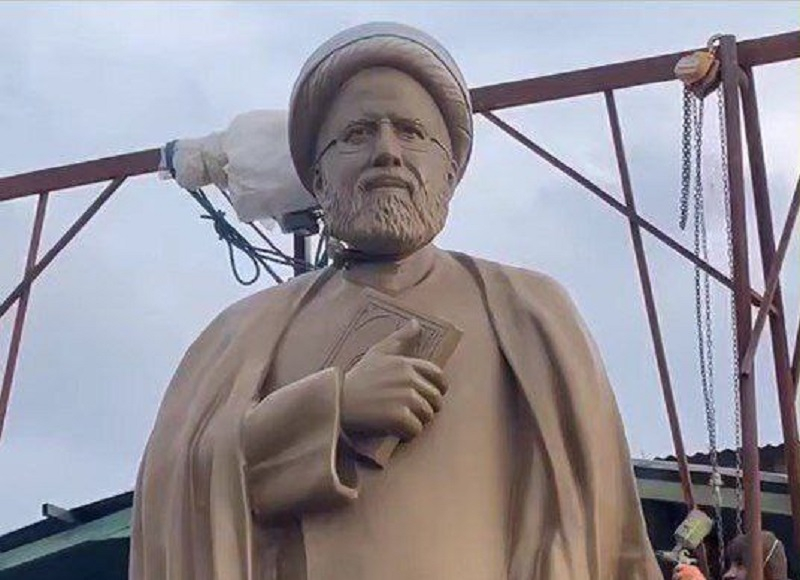 Ərdəbildə İbrahim Rəisinin heykəli ucaldılaca- Fəallar etiraz atdi