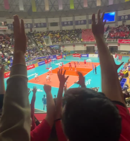 آذربایجان علیه استبدادِ حاکم و استبدادِ پیشین؛ ملت تورک آینده‌اش را خودش تعیین می کند