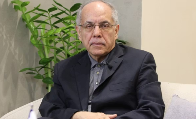 BMT-dəki keçmiş iranlı diplomat: Hörmüz boğazının bağlanması şübhəsiz ki, “intihardır”
