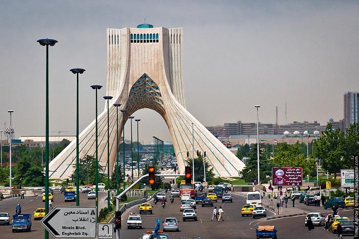 ایران ناامن‌تر از همیشه؛ ژاپن خروج فوری اتباعش را توصیه کرد