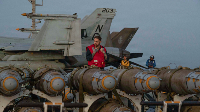 CENTCOM İranı vurduğunu təsdiqlədi