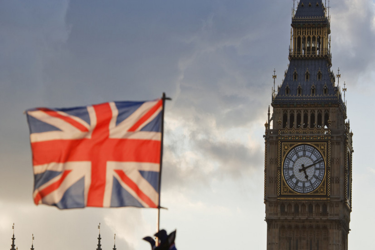 Britaniya Rusiya qazının daşınması üçün öz xidmətlərindən istifadəyə qadağa qoyacaq
