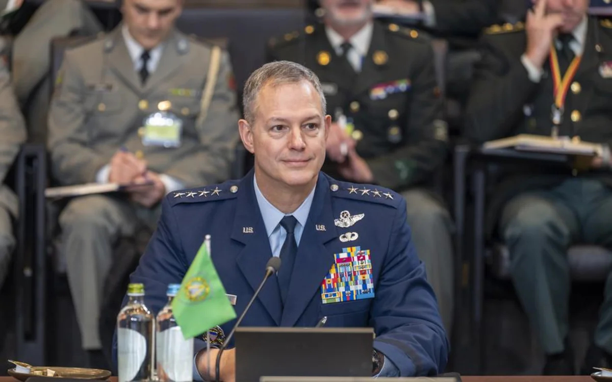 NATO komandanı: Rusiyanın məqsədi Ukraynanın müttəfiqlərinin dəstək iradəsini qırmaqdır