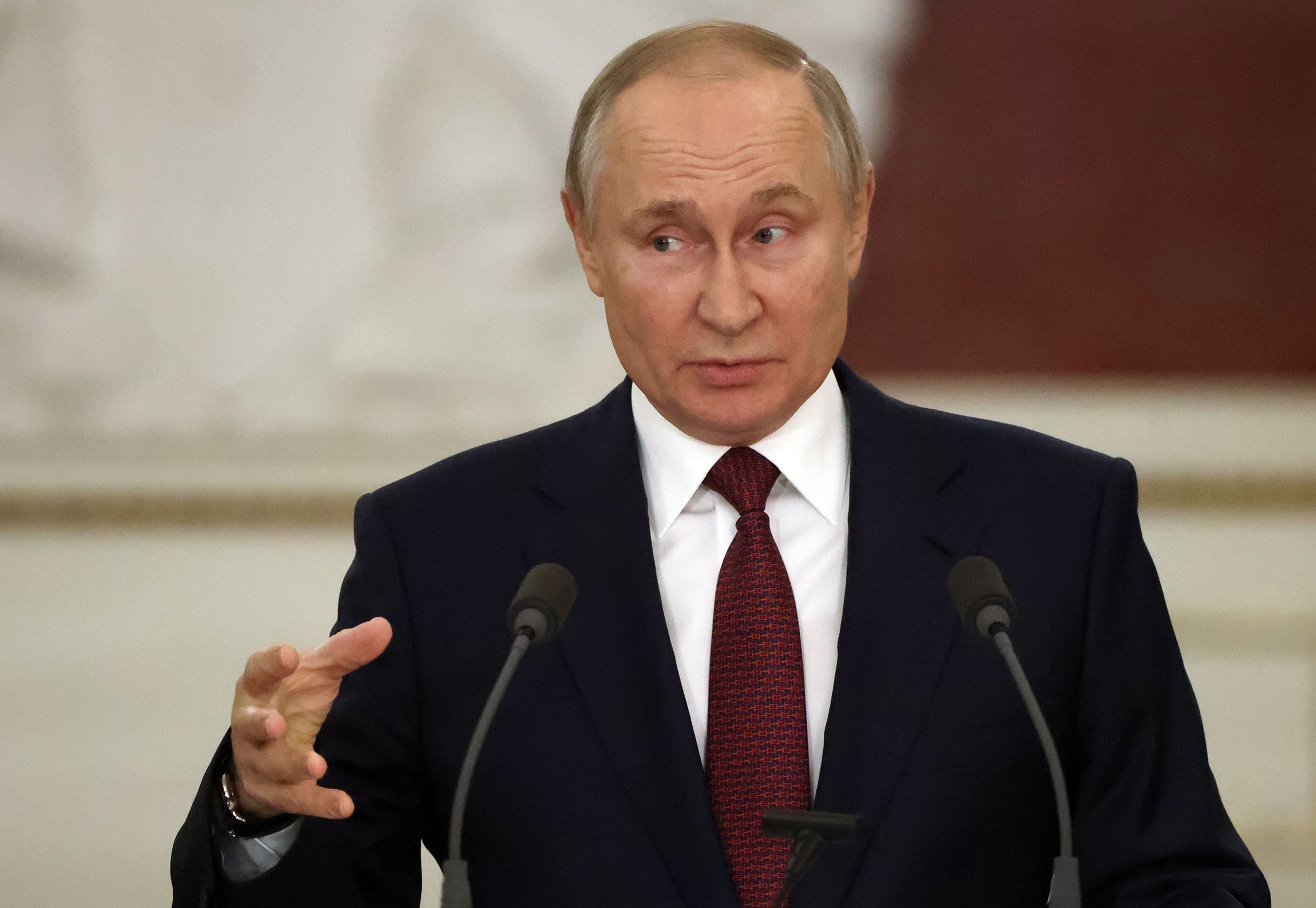 Putin: Çoxqütblü dünya reallığa çevrilib