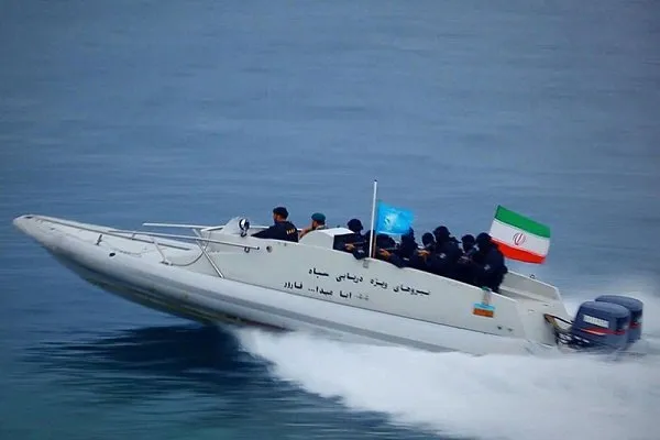 SEPAH Hörmüz boğazının Oman marşrutu ilə hərəkət edən gəmiləri izləmək üçün xüsusi qüvvələr yerləşdirib