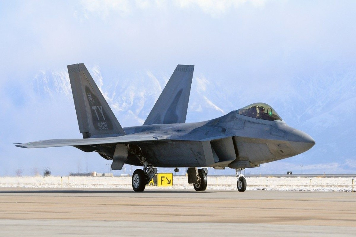 ABŞ-ın 12 F-22 qırıcı təyyarəsi İsrailə yerləşdirilib