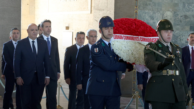 Livan Prezidenti Atatürkün məqbərəsini ziyarət etdi
