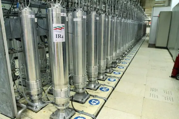 SEPAH komandiri: Atom bombasının yaradılmasını müzakirə etməyin vaxtıdır 