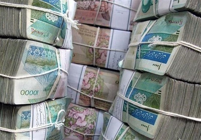 بدهی ایران در سال جاری به معادل سه سال بودجه می‌رسد