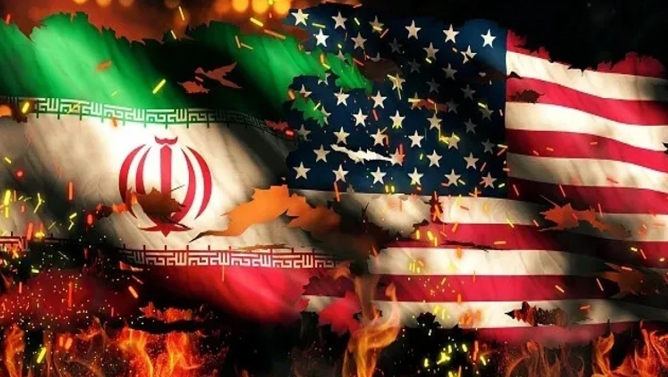 آمریکا: گزینه نظامی علیه ایران هنوز روی میز است