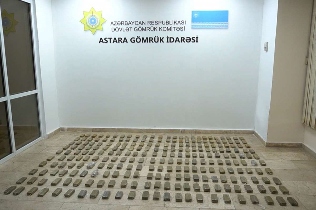 Astarada İrandan Rusiyaya gedən "qarpız" yükünün içərisində külli miqdarda narkotik vasitə aşkarlanıb