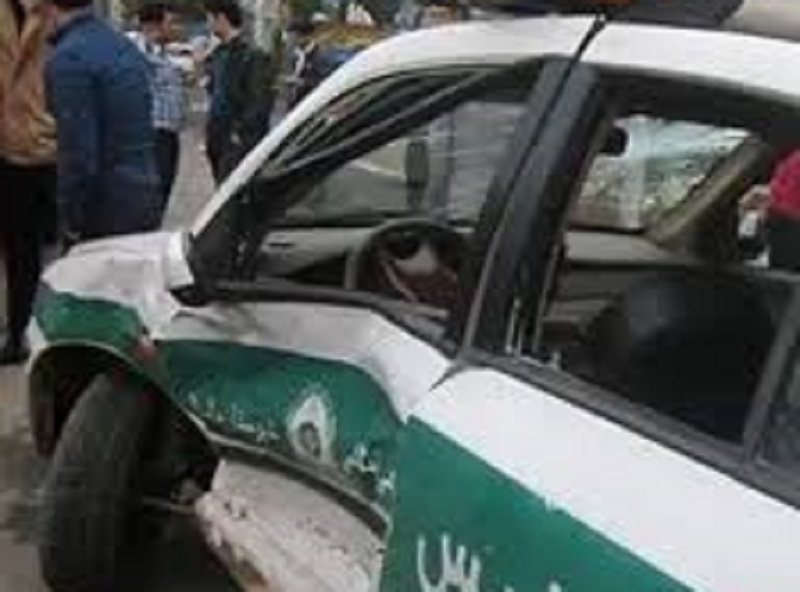İranda polis qüvvələrinə hücum edildi