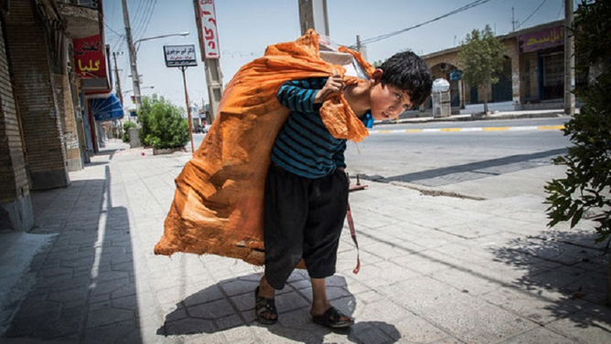 وضعیت حقوق کودک در ایران هم‌زمان با روز جهانی کودک