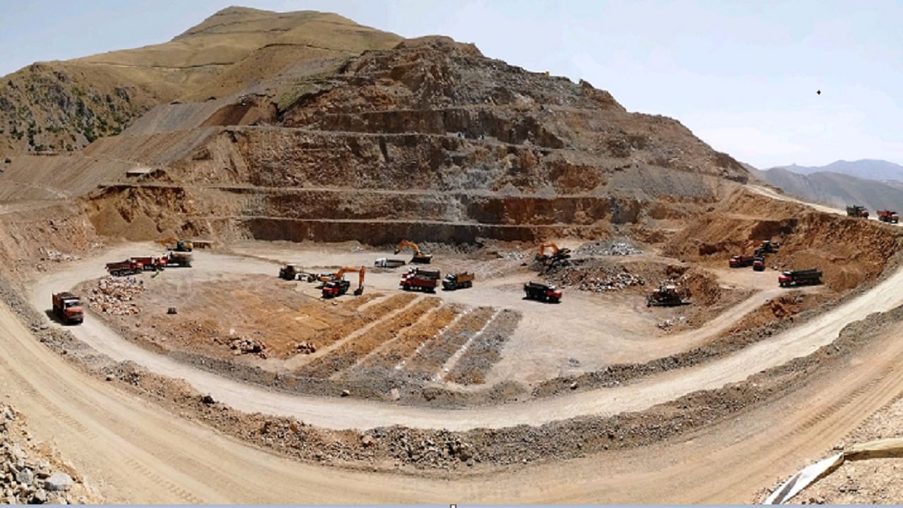 معدن طلای اندریان به علت نشت محلول سمی سیانید به پرداخت جزای نقدی محکوم شد