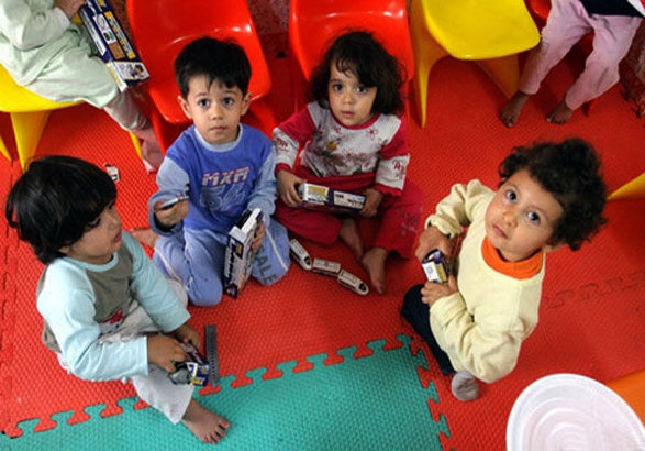 طرح فاشیستی دولت ایران برای بریدن زبان کودکان غیرفارس در مهدکودک‌ها؛ استفاده از زبان غیرفارس‌ها ممنوع شد
